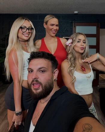 Full leaked Liv morgan private onlyfans photo