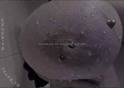 Full leaked Livdracula private onlyfans photo