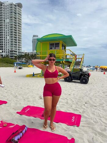 Full leaked Livefitelle page private onlyfans photo