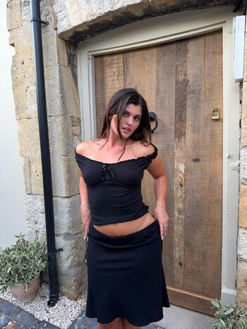 Full leaked Livefitelle page private onlyfans photo