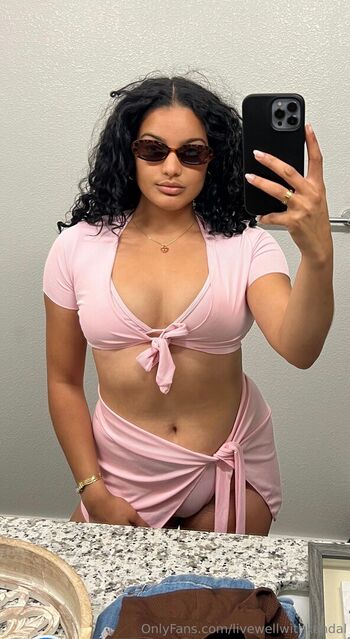 Full leaked Livewellwithkendal private onlyfans photo