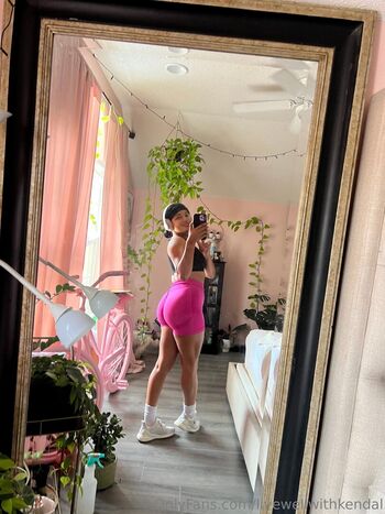Full leaked Livewellwithkendal private onlyfans photo