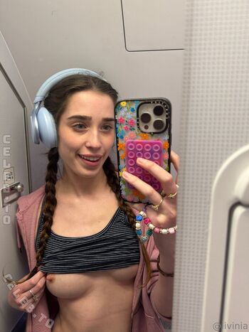 Full leaked Livinia roberts  page private onlyfans photo