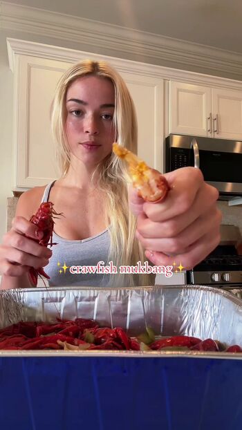 Full leaked Livvy dunne  page private onlyfans photo