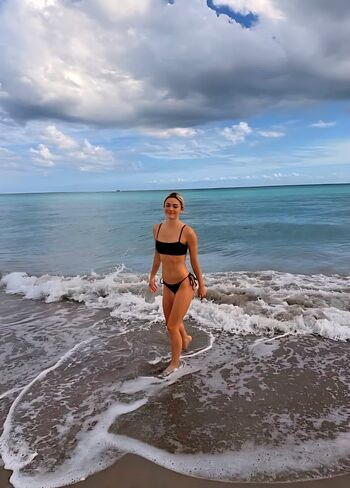 Full leaked Livvy dunne private onlyfans photo