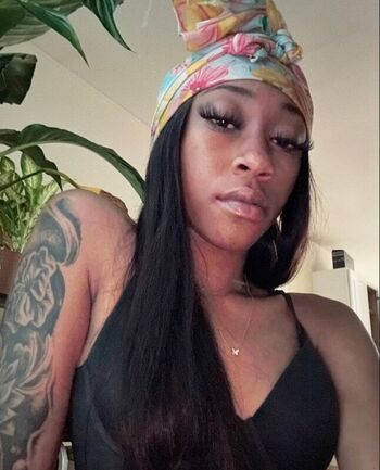 Full leaked Liyahosrs private onlyfans photo