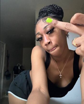 Full leaked Liyahosrs private onlyfans photo