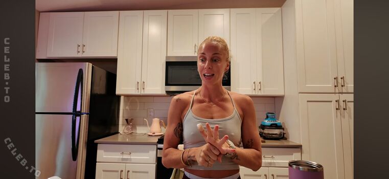 Liz Clay