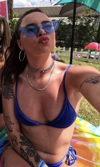 Full leaked Liz priest private onlyfans photo