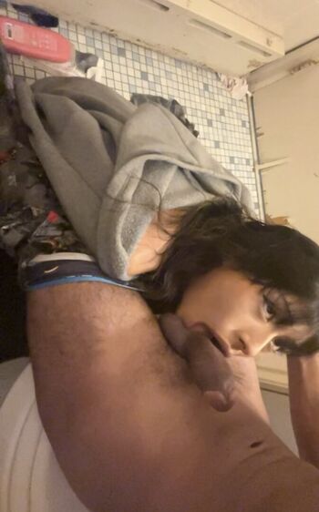 Full leaked Liz x private onlyfans photo