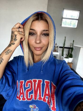 Full leaked Liza foxydelice private onlyfans photo