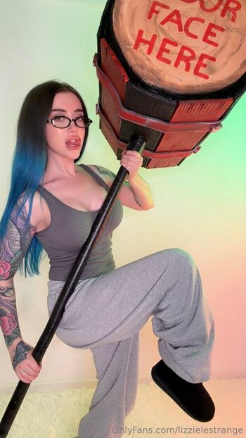 Lizzie Le Strange