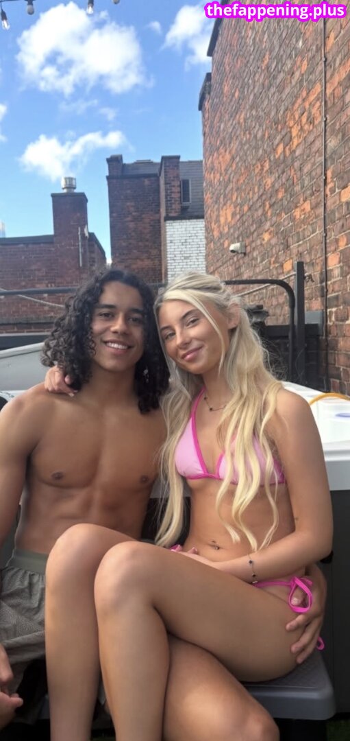 Corey & Llorenna / Llorenna Hodgkinson / corey-and-llorenna / popular Meztelen OnlyFans Fotó #19