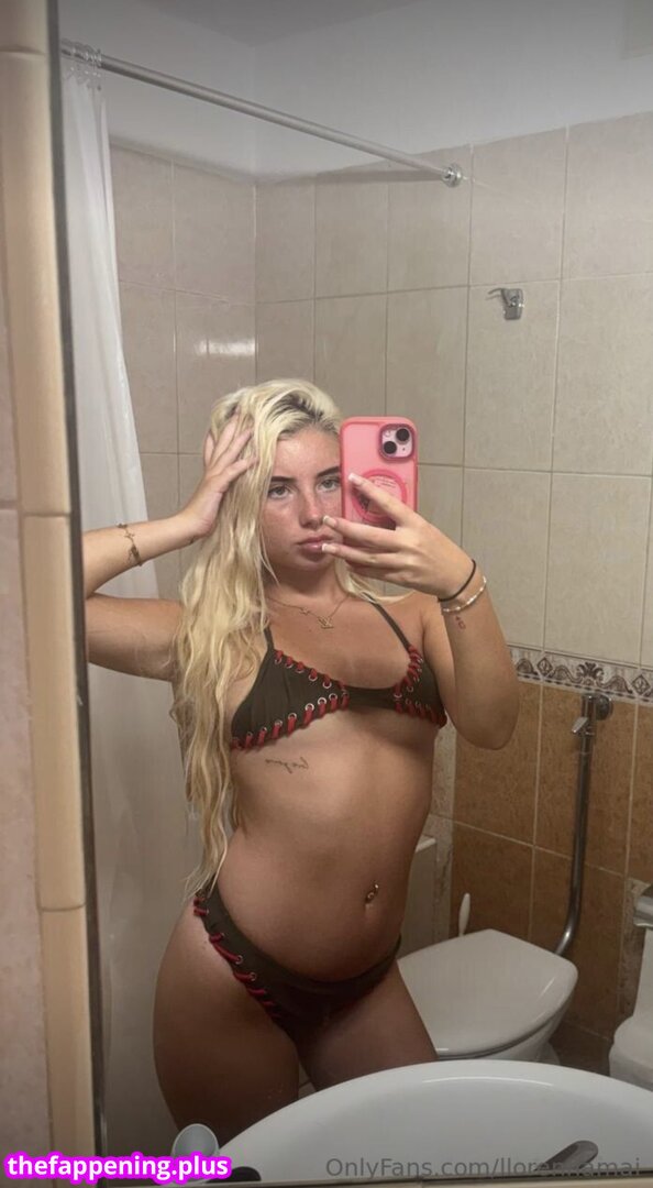 Corey & Llorenna / Llorenna Hodgkinson / corey-and-llorenna / popular 누드 OnlyFans 사진 #43