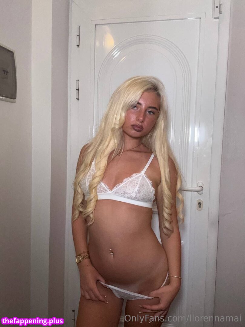 Llorenna.hodgskinson / llorennamai Fotografie OnlyFans Dezbrăcată #1