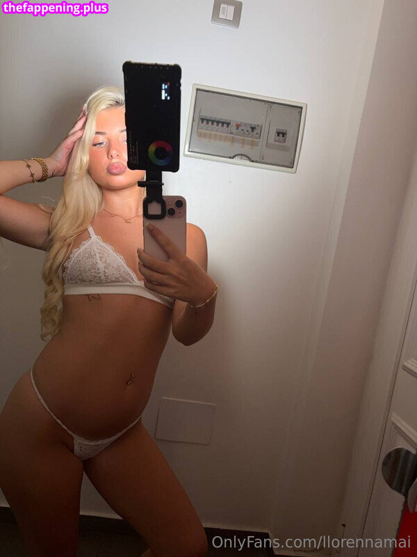 Llorenna.hodgskinson / llorennamai Naakte OnlyFans Foto #23