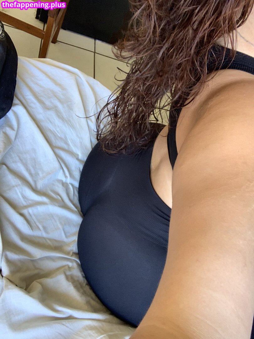 agatinhascvl / esscoliose / llunapeach Φωτογραφία Γυμνών OnlyFans #19