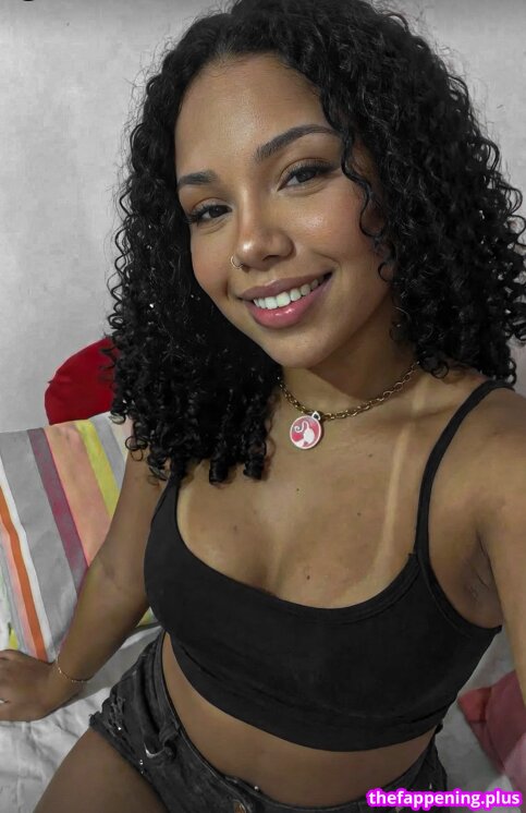 llunnax__ Naken OnlyFans Foto #3