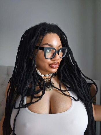 Full leaked Lockedhoneyprincess page private onlyfans photo
