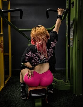 Full leaked Loidacortez geek private onlyfans photo