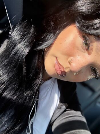 Full leaked Lola young private onlyfans photo