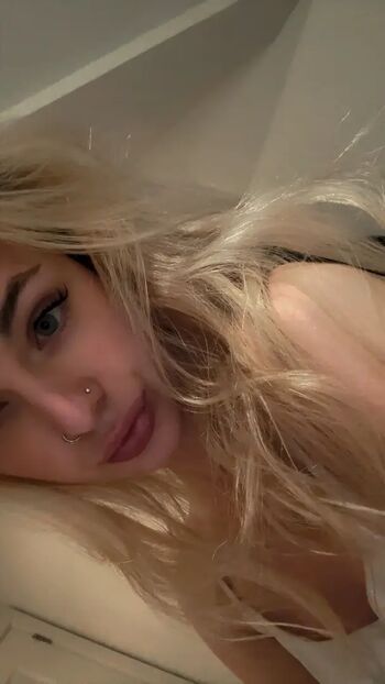 Full leaked Lolabunnyblondie private onlyfans photo