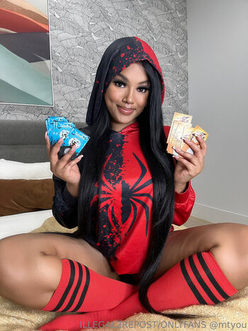Full leaked Lolateases private onlyfans photo