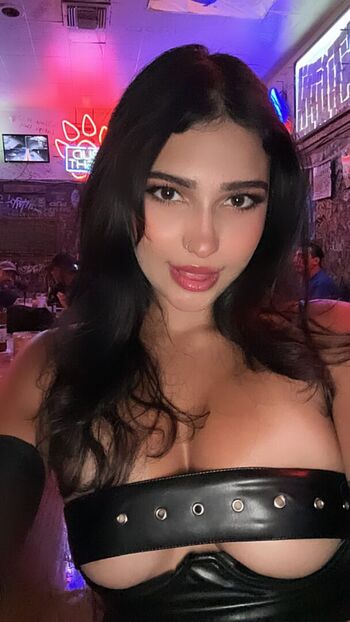 Full leaked Lolaxcxs private onlyfans photo
