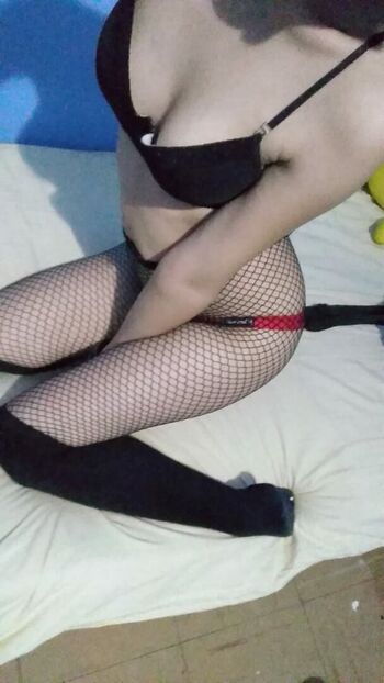Full leaked Loli fetish private onlyfans photo