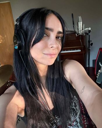 Full leaked Lolo private onlyfans photo