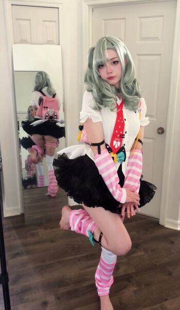Full leaked Lolyomie page private onlyfans photo