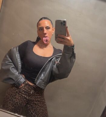 Full leaked Long tongue fetish page private onlyfans photo