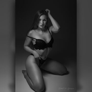 Lonneke Van Der Veen