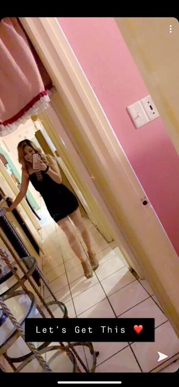 Full leaked Loovee seeniaa private onlyfans photo