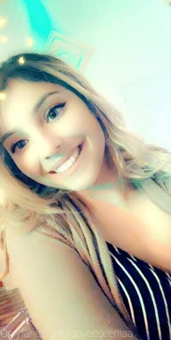 Full leaked Loovee seeniaa private onlyfans photo