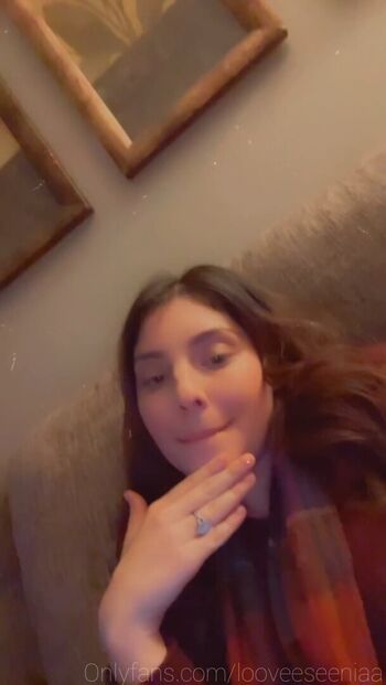 Full leaked Loovee seeniaa private onlyfans photo