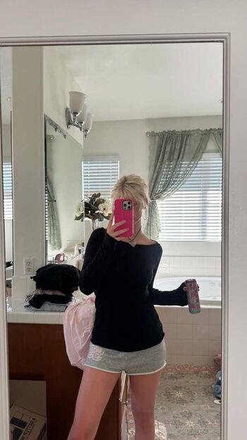 Full leaked Loren gray private onlyfans photo