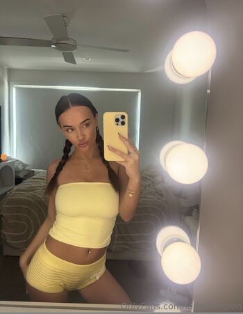 Full leaked Lorie campion private onlyfans photo