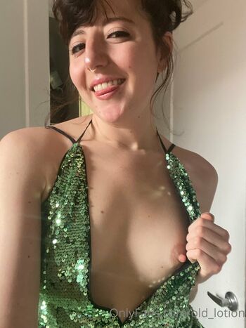 Full leaked Lotion wizard private onlyfans photo
