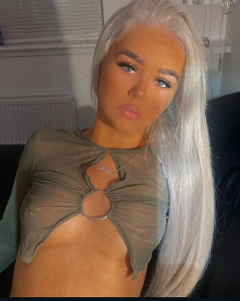 Full leaked Lotus petrie page private onlyfans photo