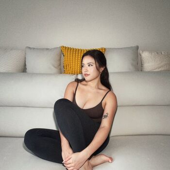 Full leaked Louisa kan private onlyfans photo
