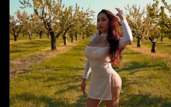Full leaked Louisa khovanski  page private onlyfans photo