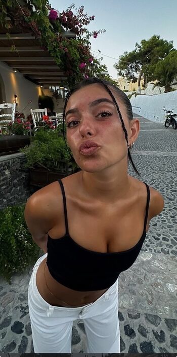 Full leaked Louisebrd private onlyfans photo