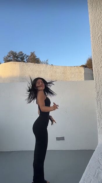 Full leaked Louisebrd private onlyfans photo