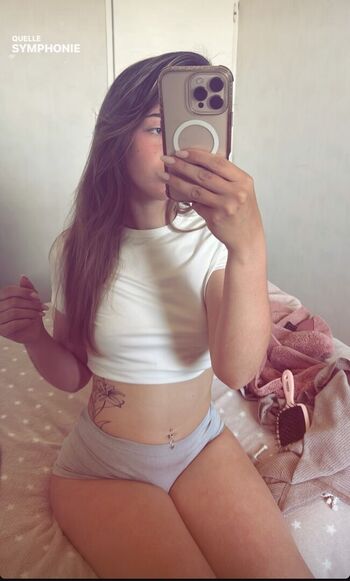 Full leaked Louna renault private onlyfans photo