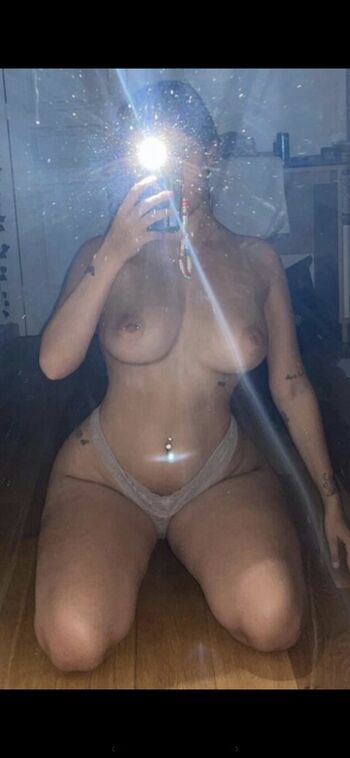 Full leaked Louumrcsl private onlyfans photo