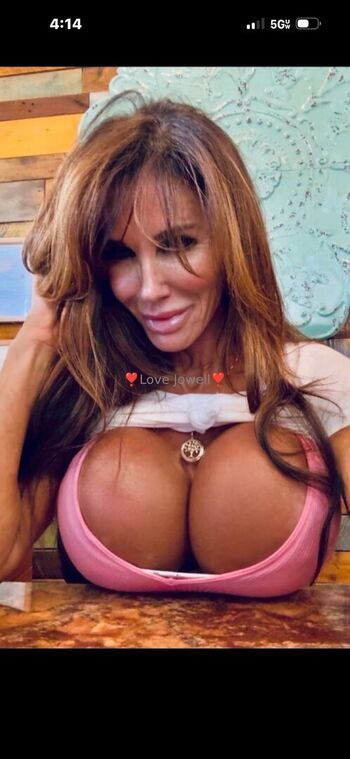 Full leaked Lovejowell private onlyfans photo