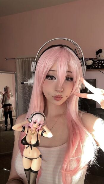 Full leaked Lovekirri private onlyfans photo