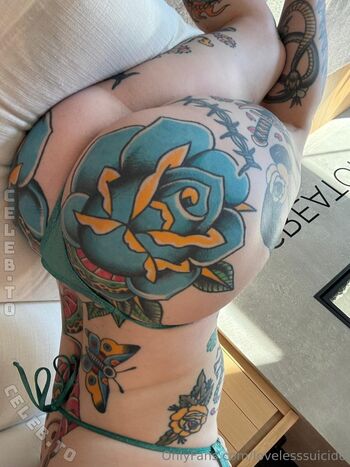 Full leaked Lovelesssuicide page private onlyfans photo