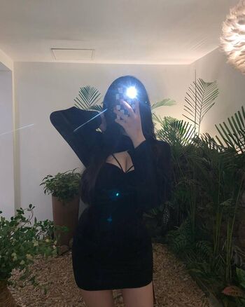 Full leaked Lovely hsh private onlyfans photo